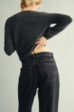 Wide-cut Jeans